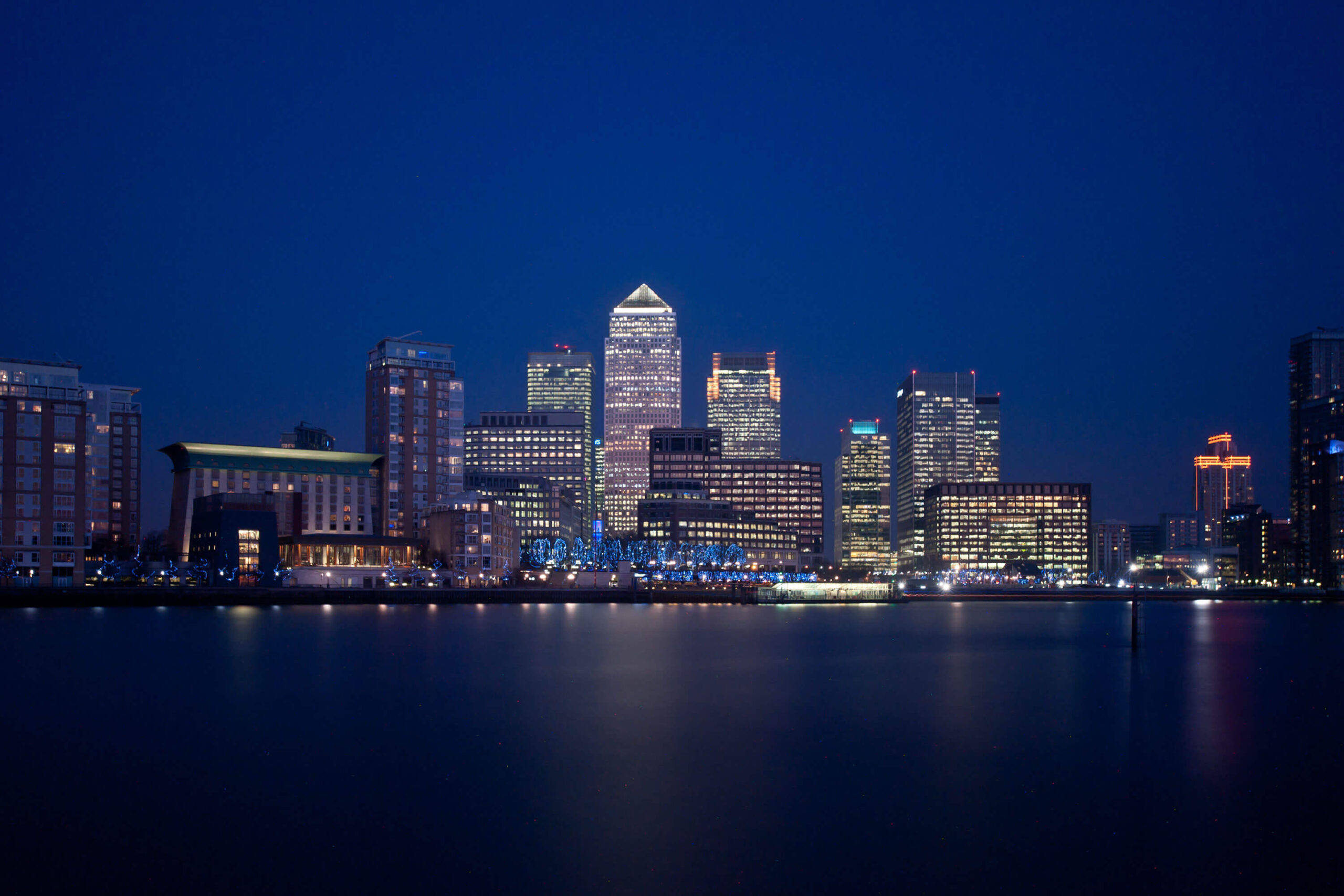 Canary Wharf skyline at night